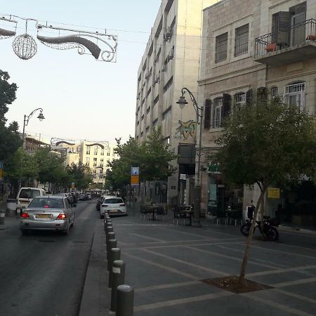 Queen Hotel Йерусалим Екстериор снимка