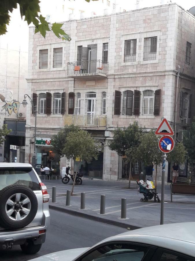 Queen Hotel Йерусалим Екстериор снимка
